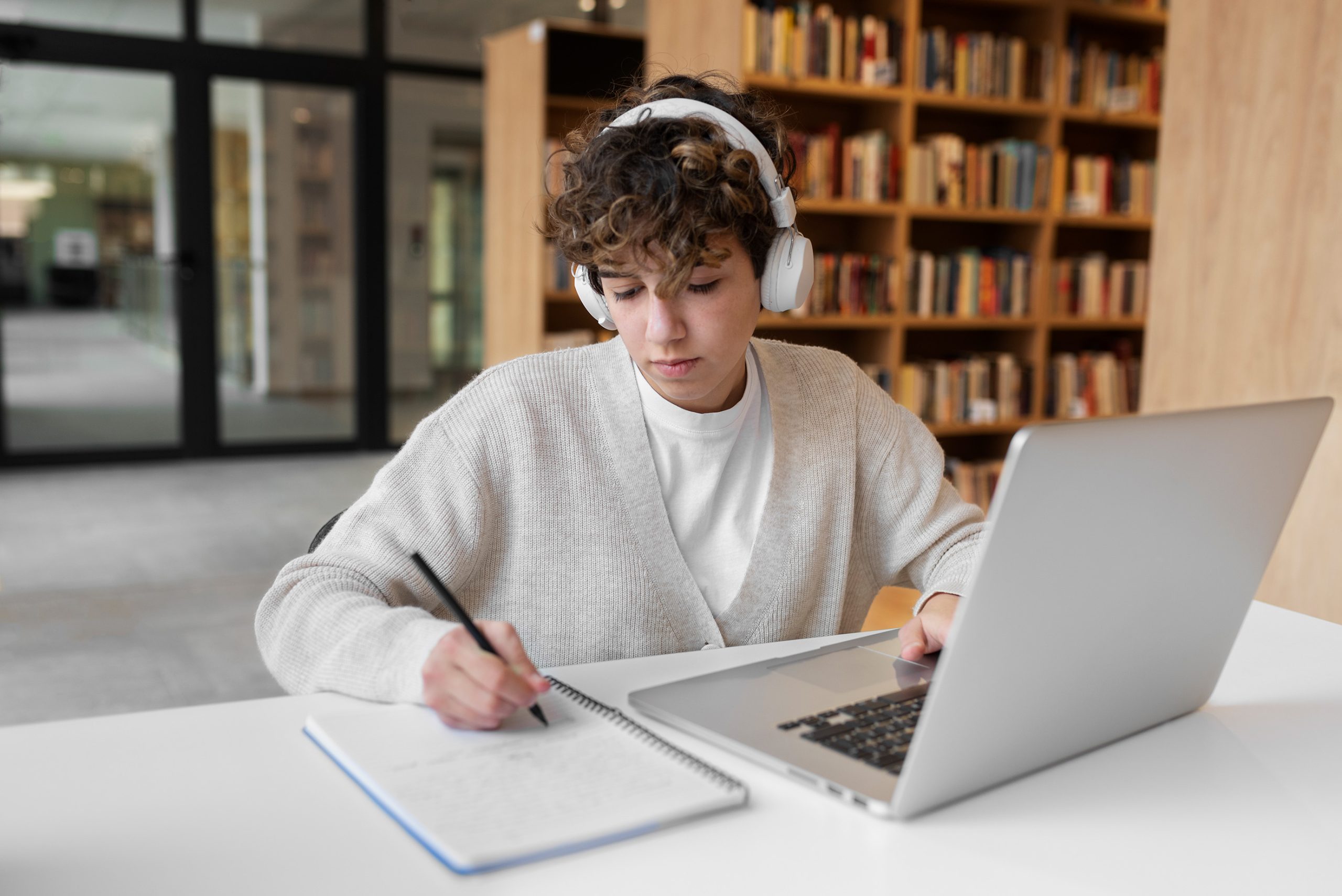 vAcademies · LXP y academias digitales